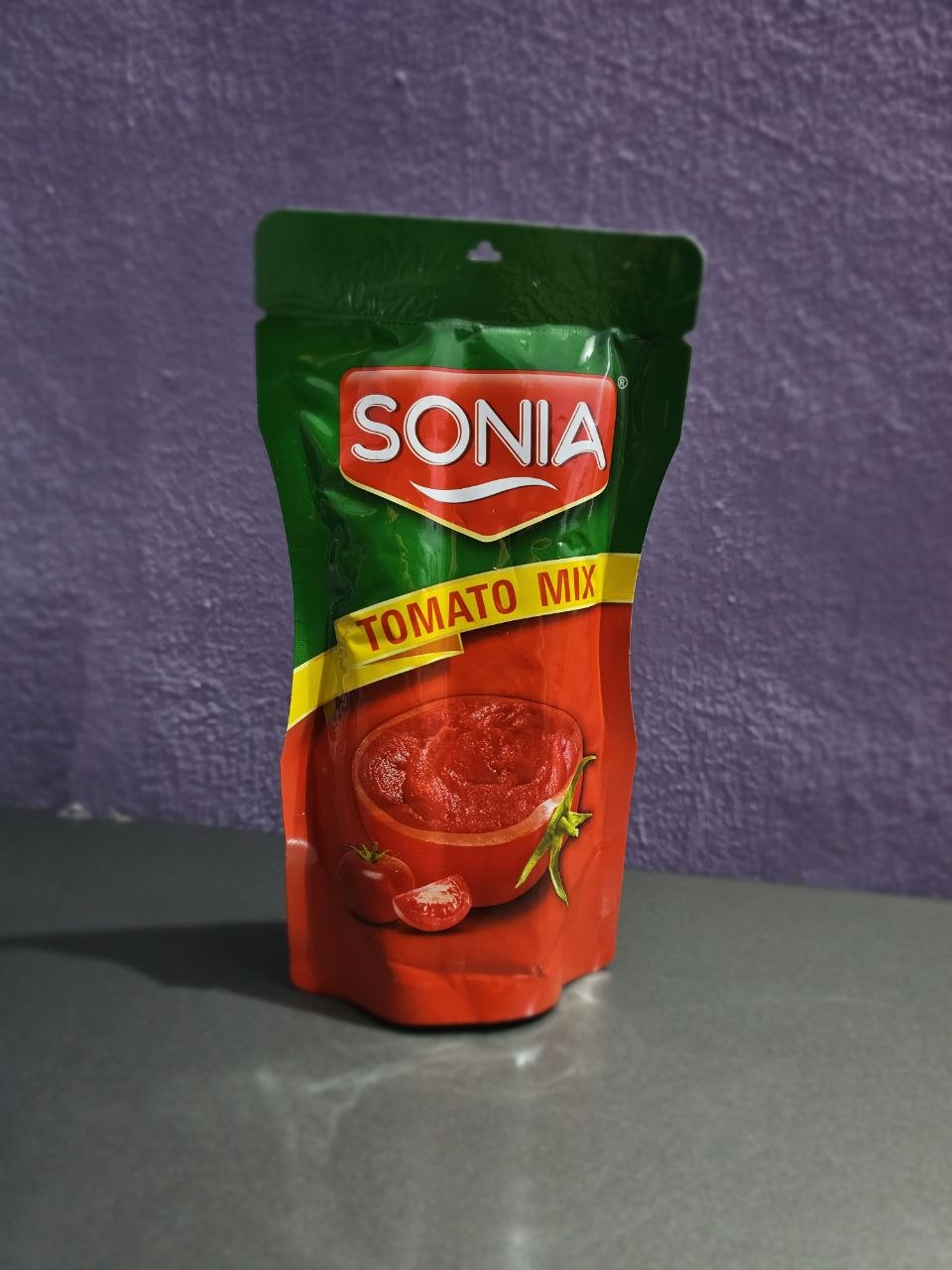 Sonia tomato Paste (210g)