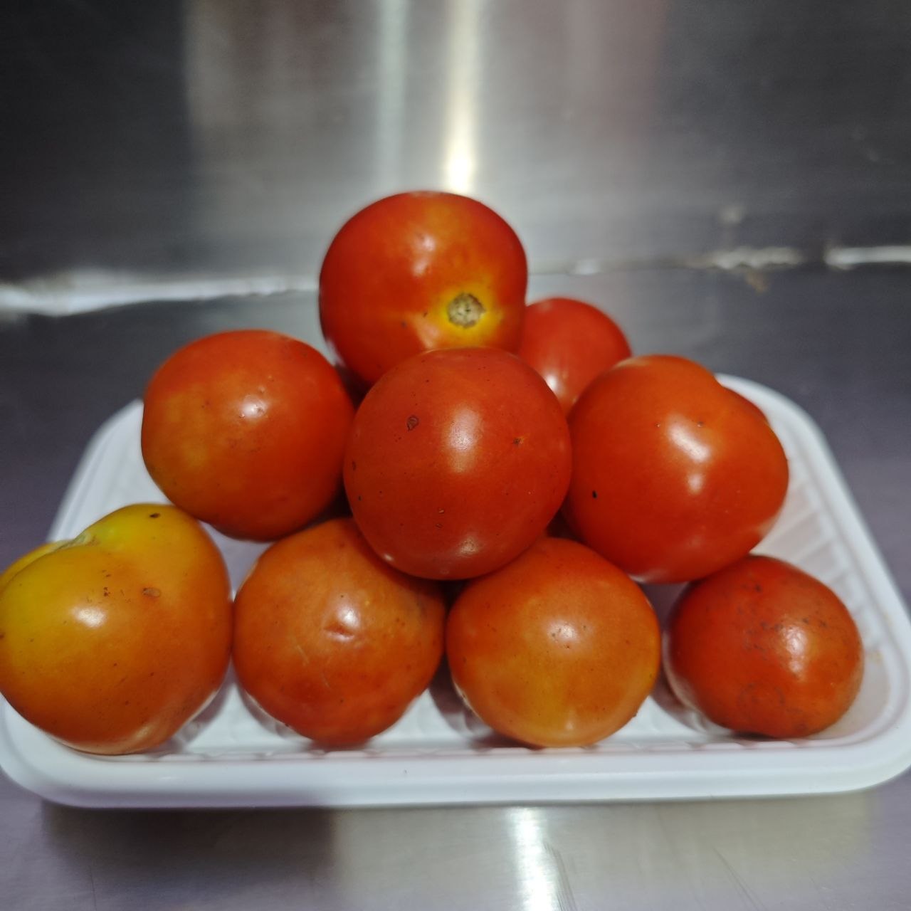 Tomato (500g) 12 to 13 pieces