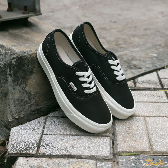 Vans Authentic