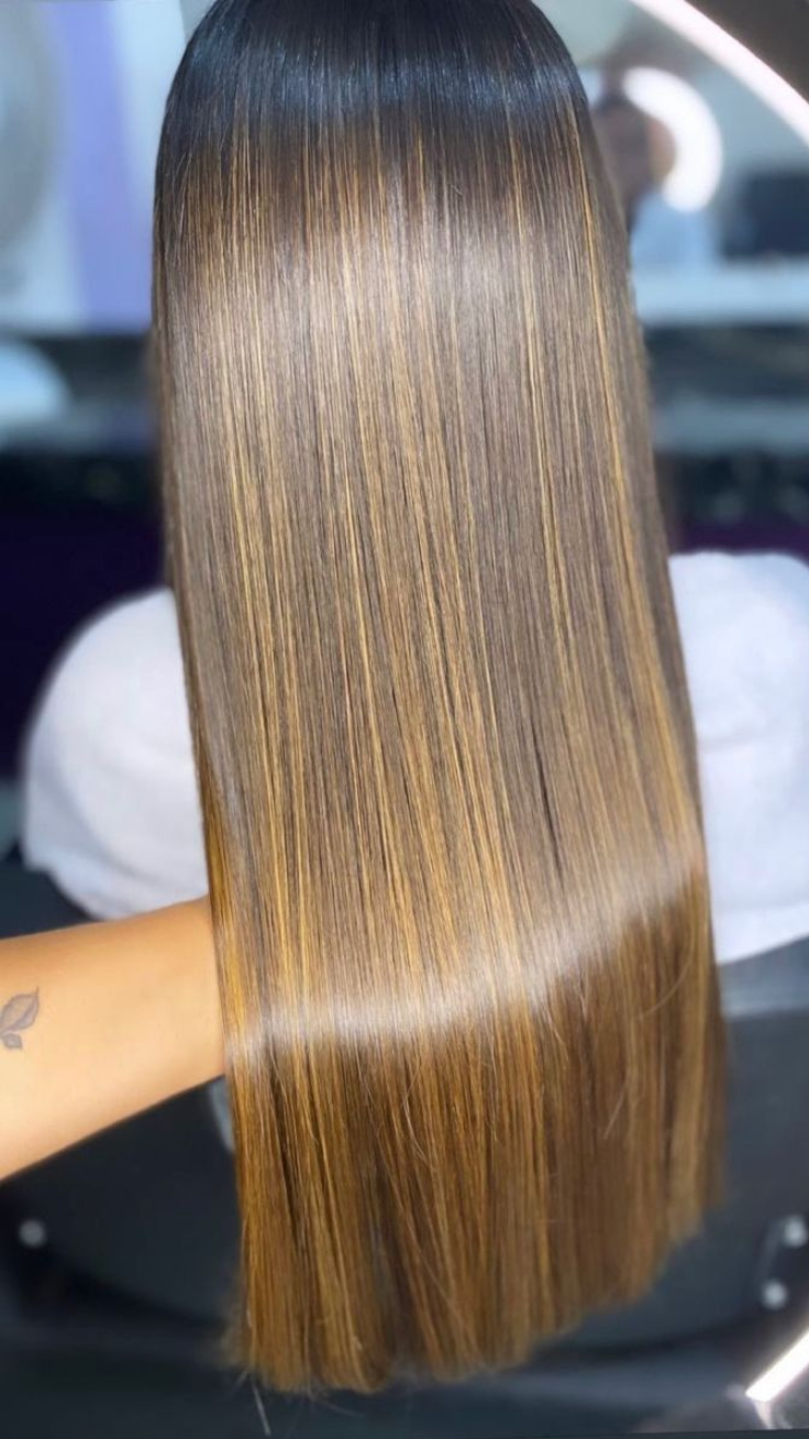 Resultado cabelo alinhado e com brilho