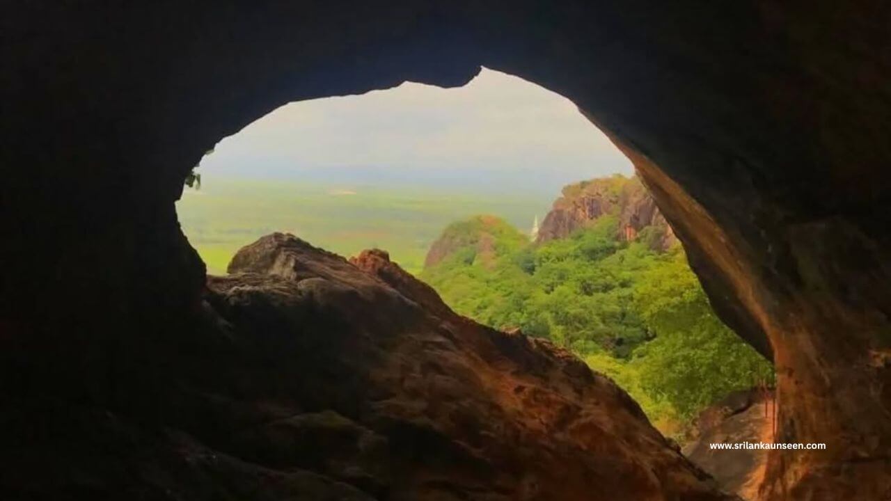 cave in srilanka photo credit@bhagyamihirani cave in srilanka photo credit@bhagyamihirani