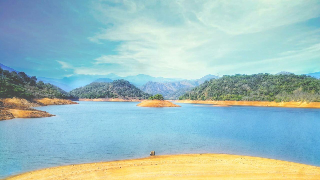 credit- unsplash sembuwaththa lake matale credit- unsplash sembuwaththa lake matale