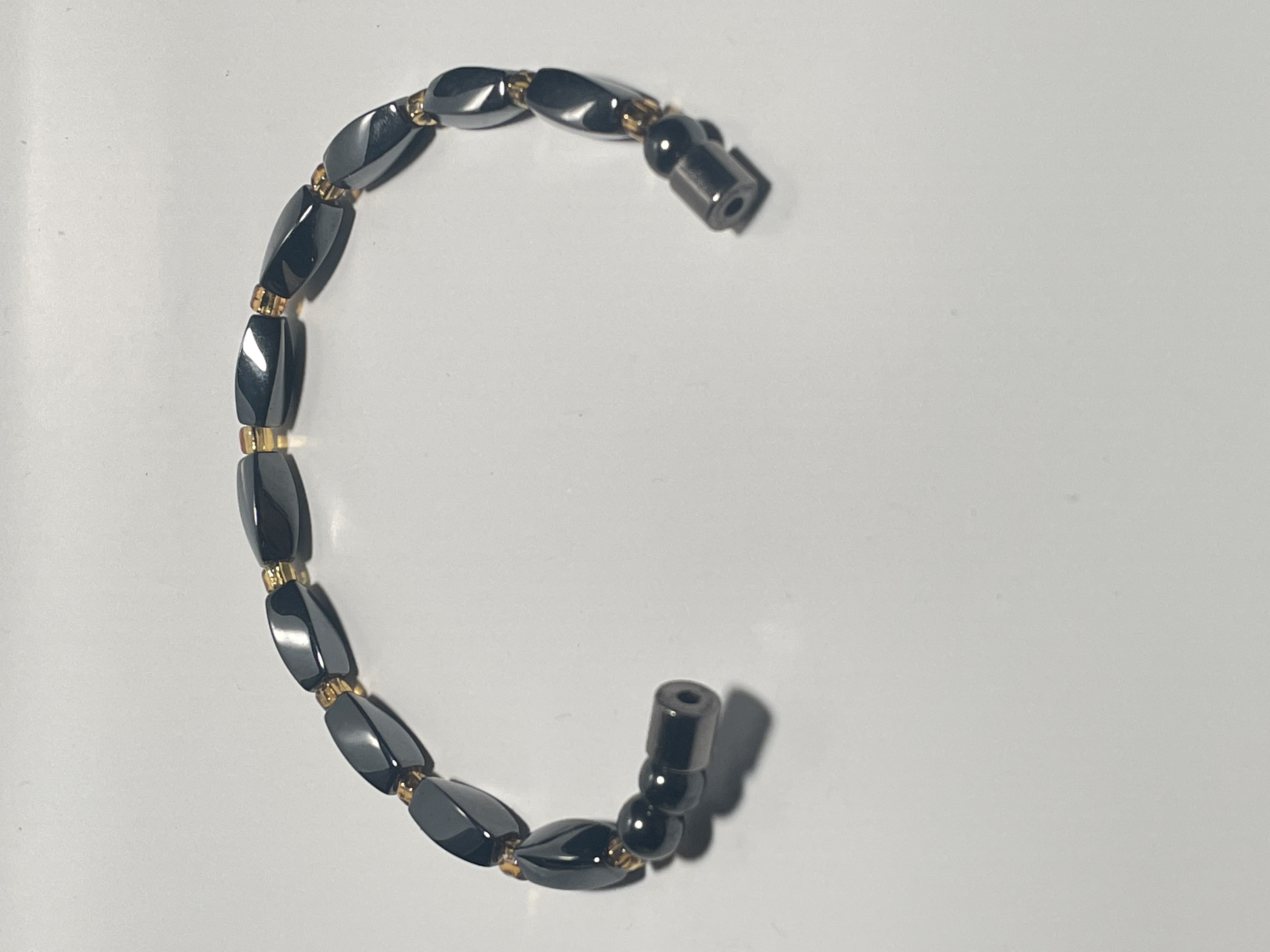 Magnetic Hematite Beaded Bracelet Black & Gold-Toned Therapy Jewelry picture 3