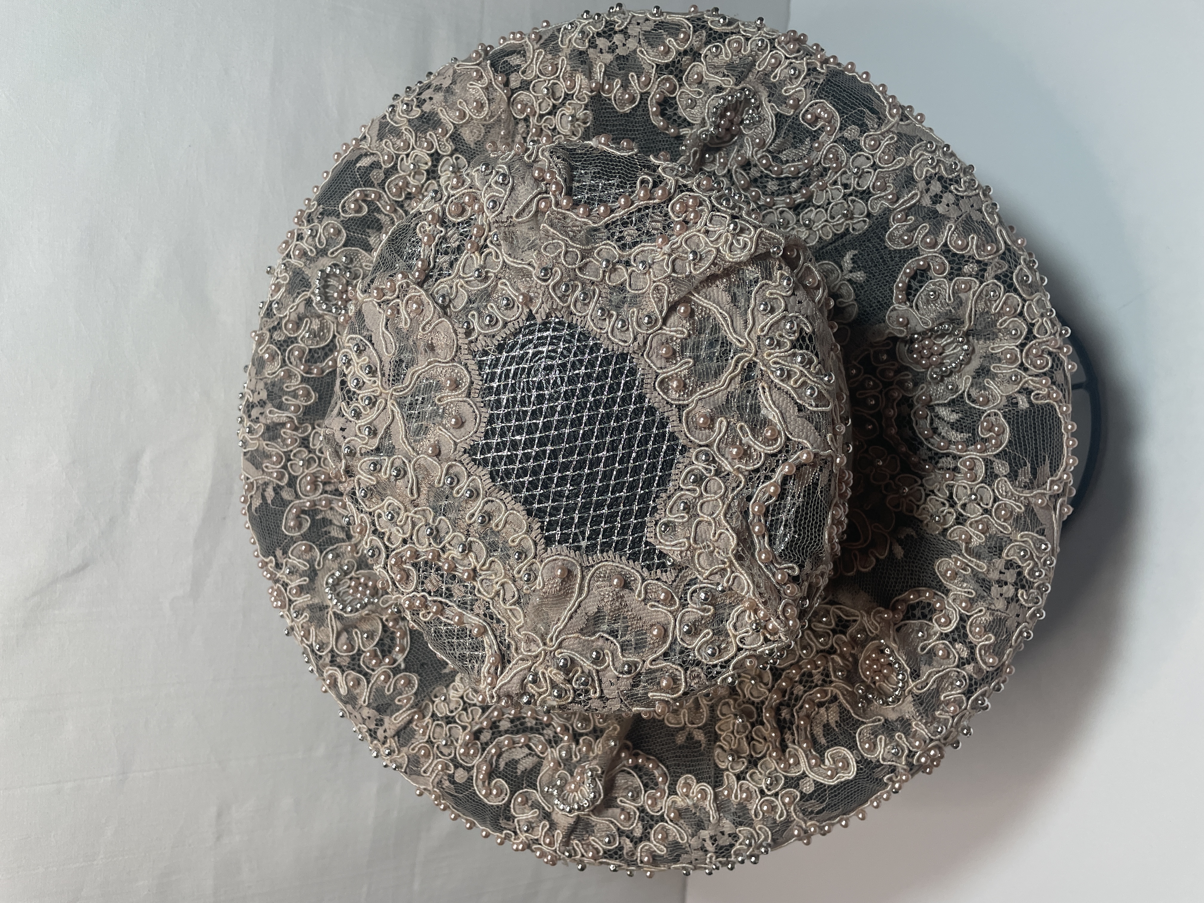 Vintage Whittall & Shon Silver Grey Lace Wide Brim Hat Pearl Beaded Church Derby picture 5