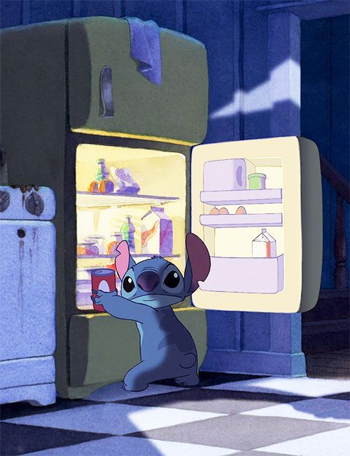stitch loves food