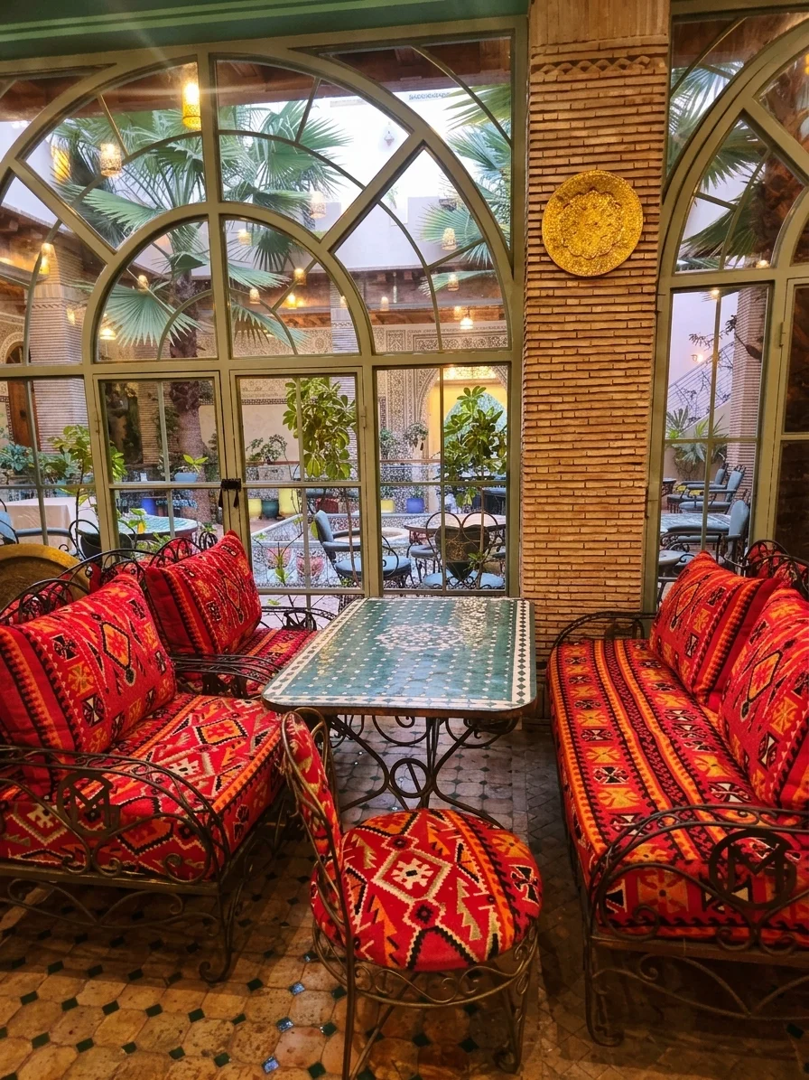 Golden Al Mansour - Featured
