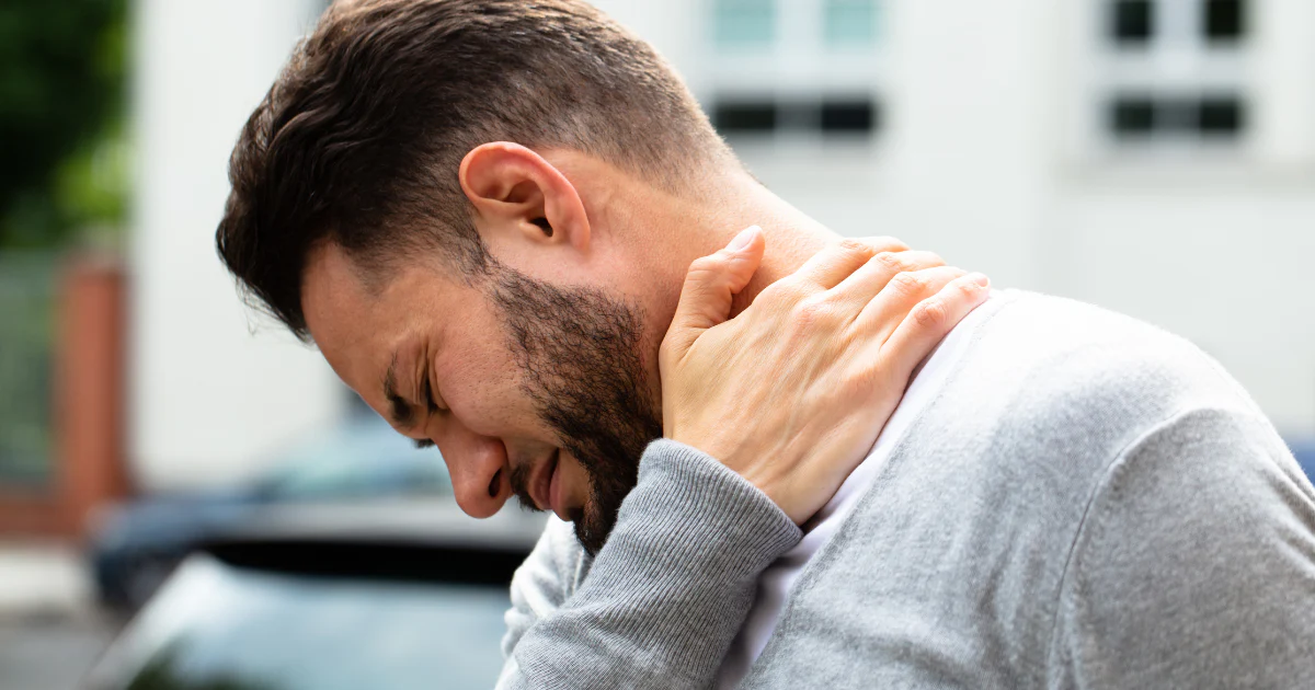 Neck and shoulder massage Canary Wharf