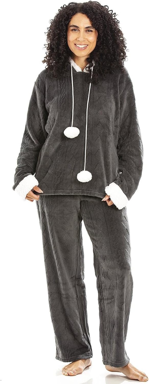 Fv Nina Pj Ensemble