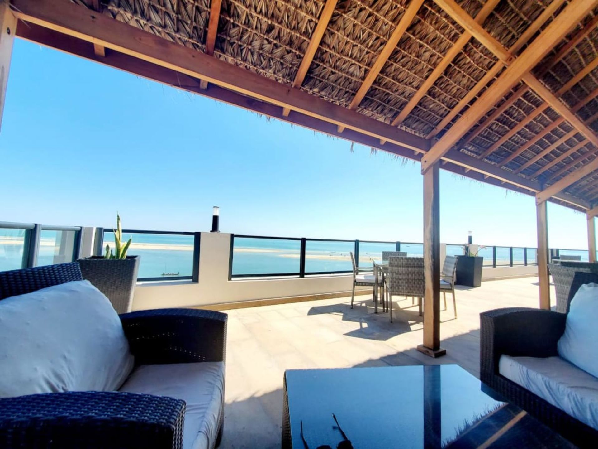 Vezo Beach - Image 4