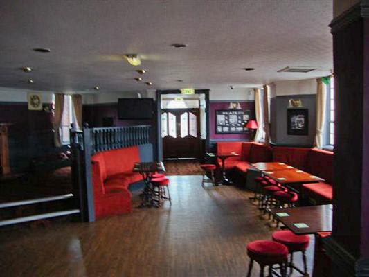 Mauldeth Hotel Pub