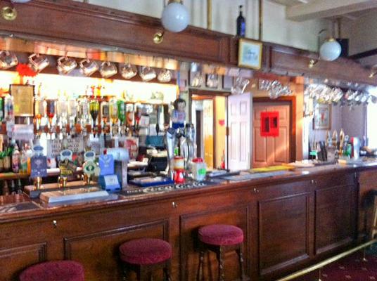 Magdalens Pub