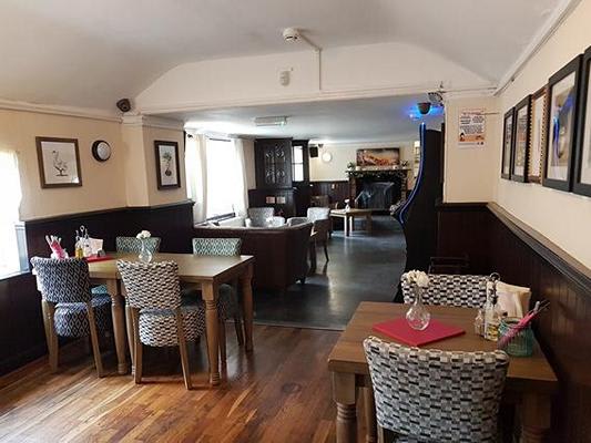 Do Drop Inn Pub