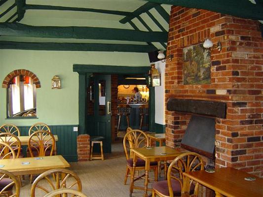 Lattice Barn Pub