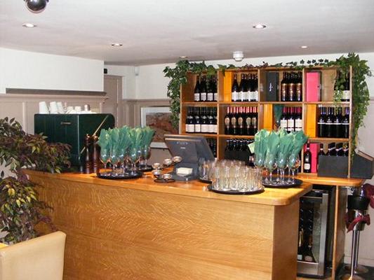Fox & Hounds Pub