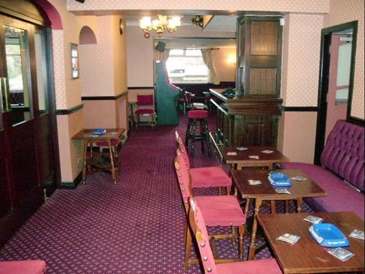 Turf Pub