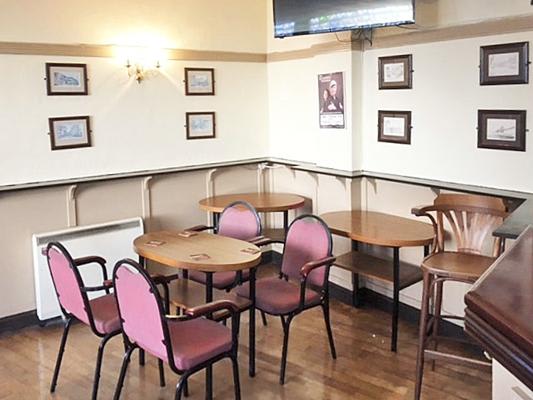 Omans Pub
