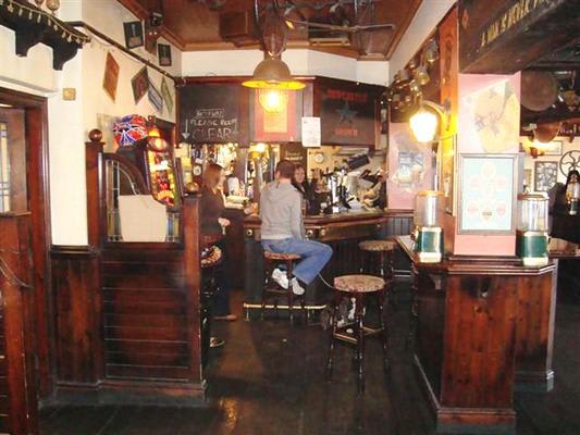 Moon & Stars Pub