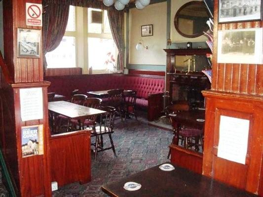 Bowling Green Pub