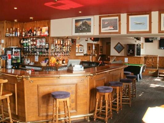 Steamboat Hotel Pub