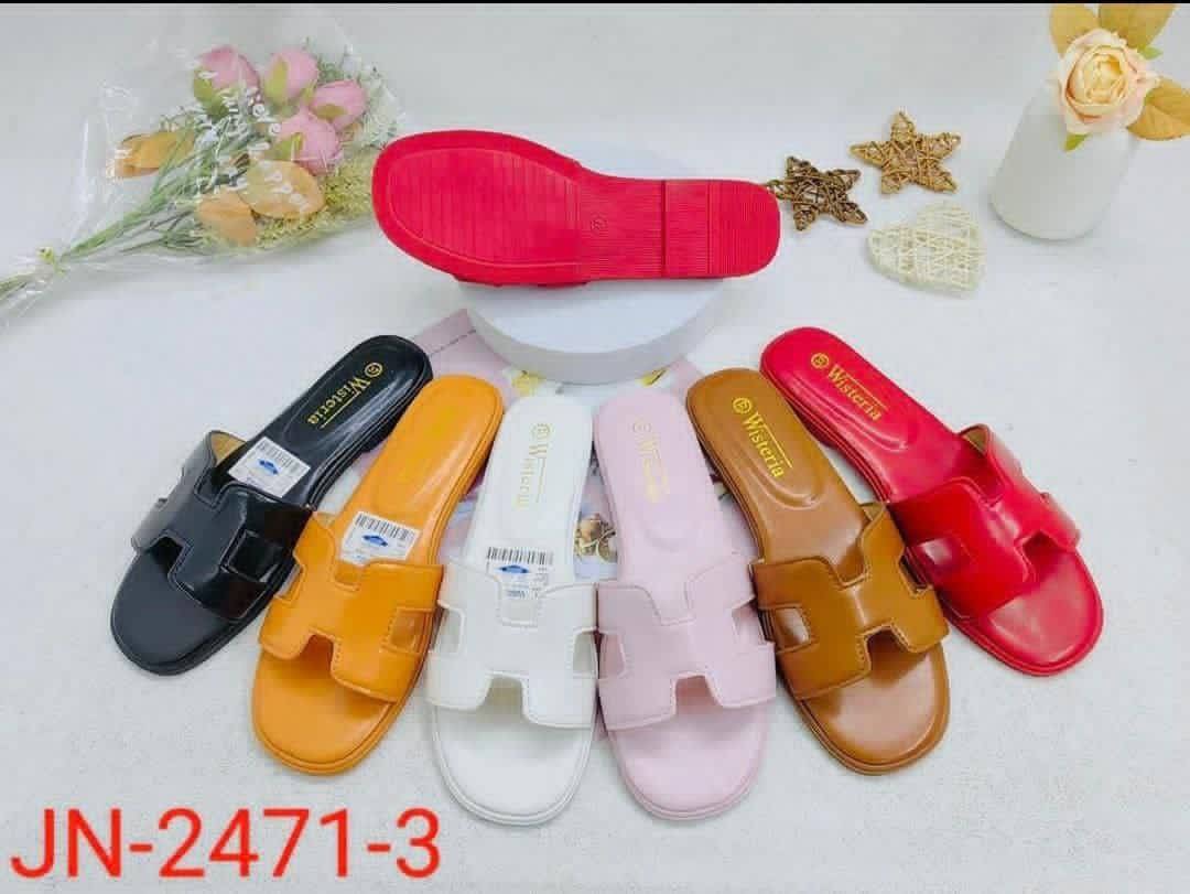 Slippers 