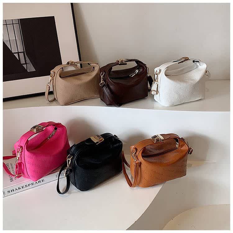 Hand bag
