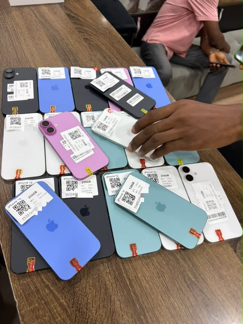 UK iPhone 16