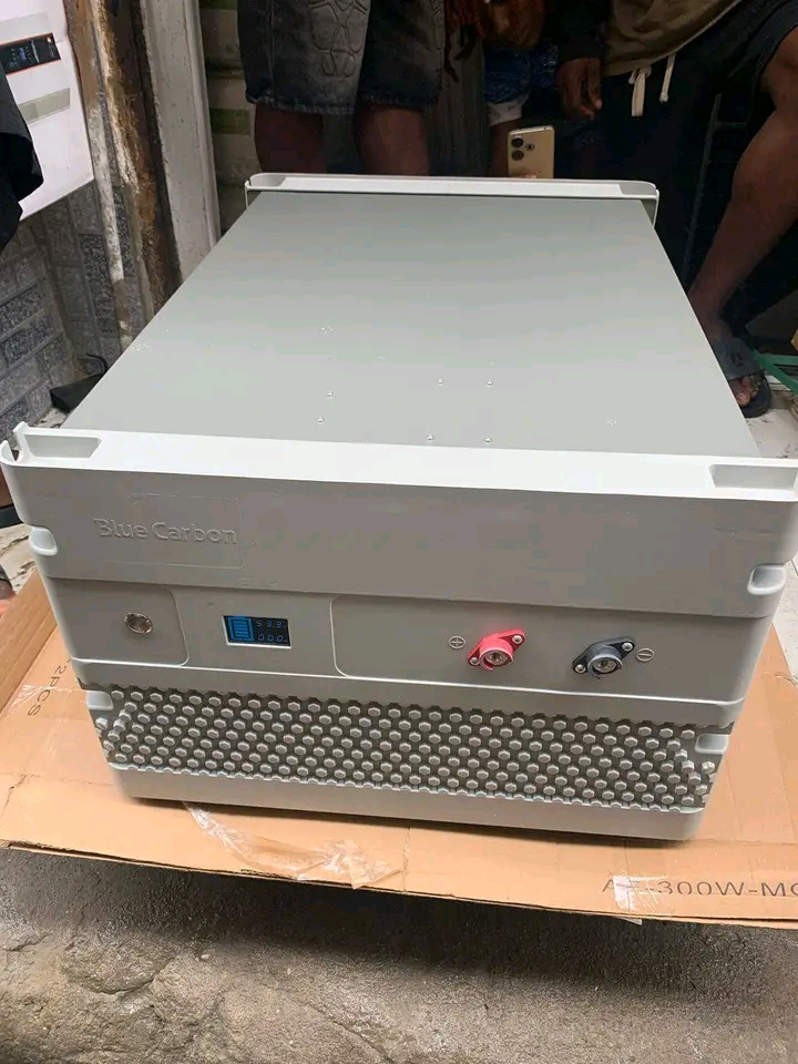 15kwh 48v/300ah Table Top Blue carbon lithium battery 