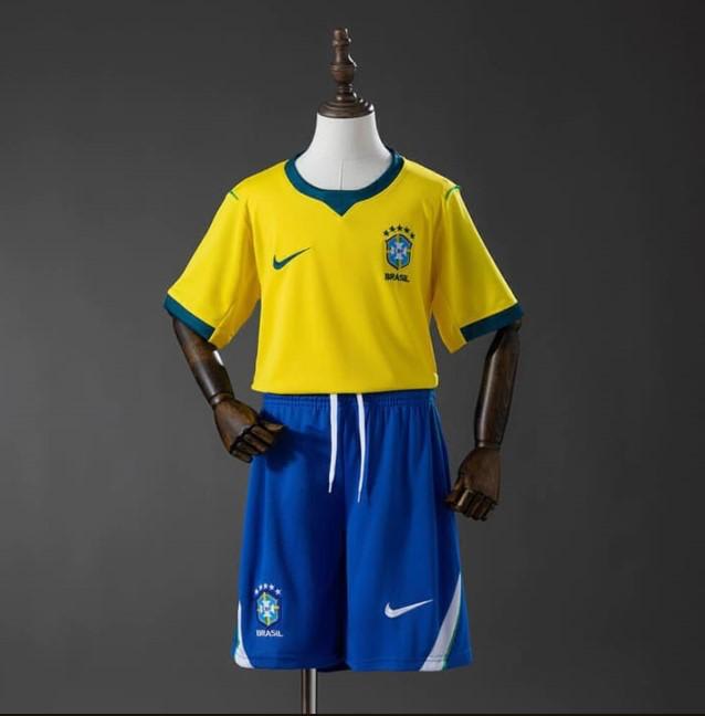 Conjunto infantil Brasil amarelo e azul, foto 1