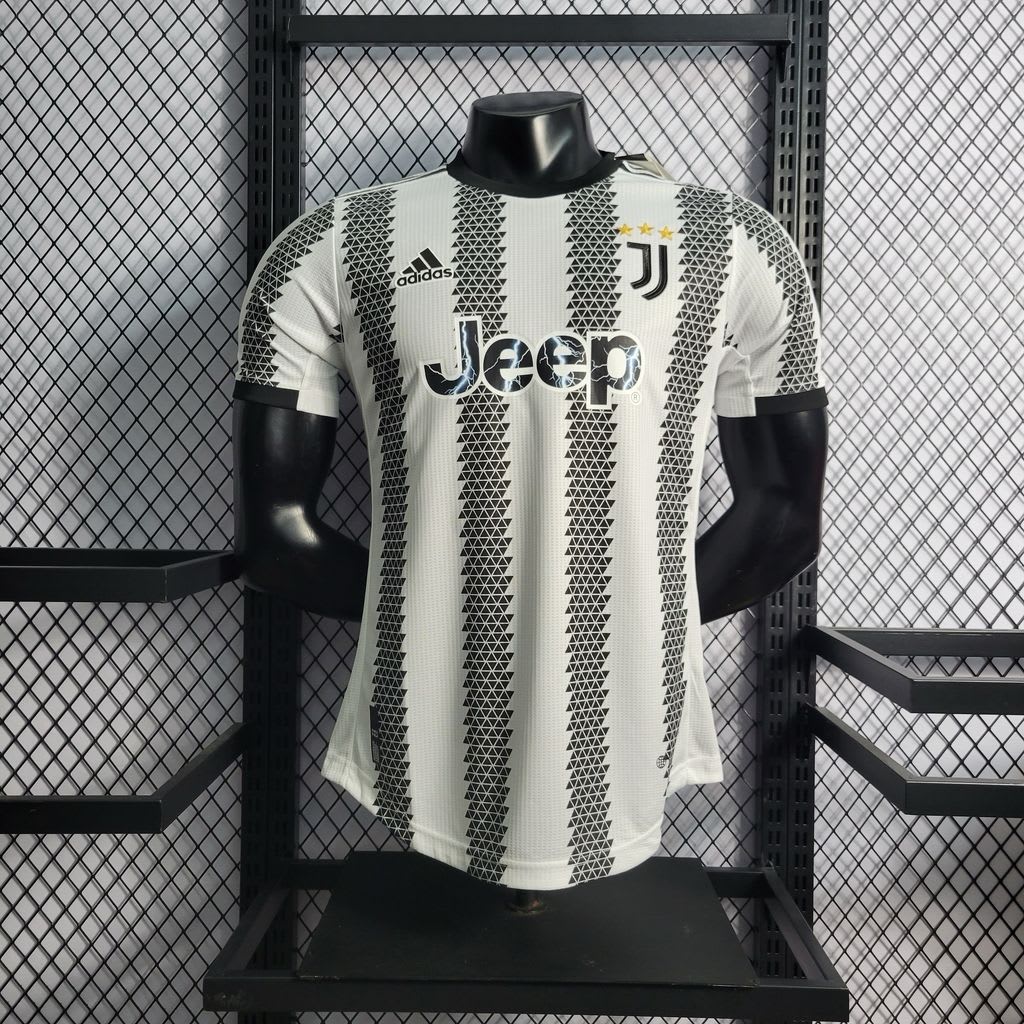 Camisa Juventus listrada versão jogador, foto 1