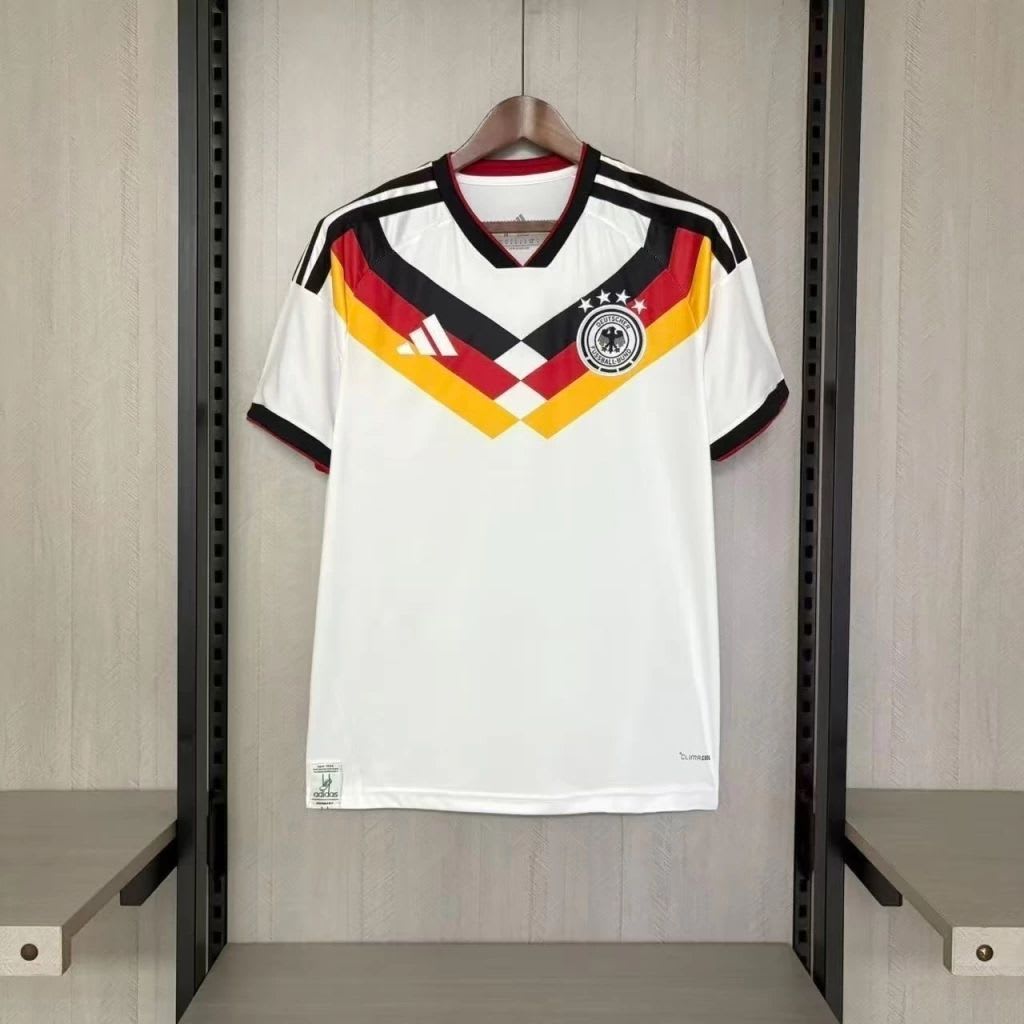 Camisa Alemanha branca com faixa tricolor, foto 1