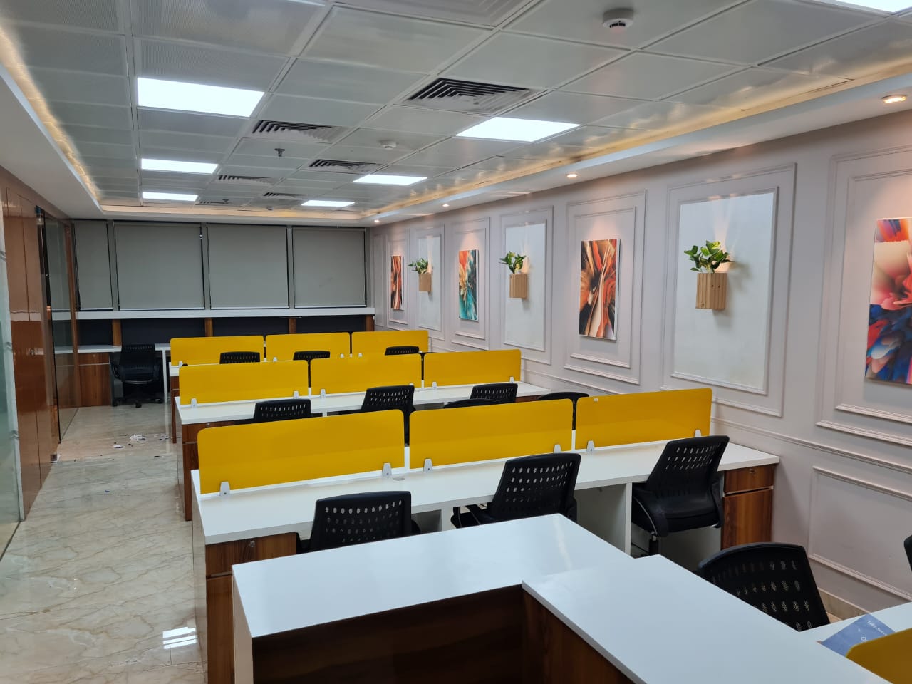 Building for Sale in Noida 4