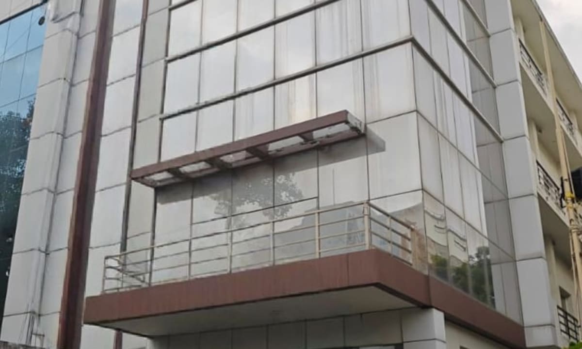 Industrial Building For Sale in Noida Sector 5