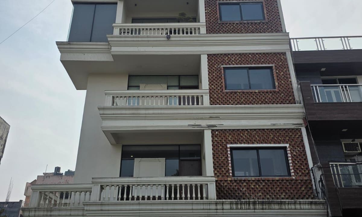 Kothi For Sale In Noida