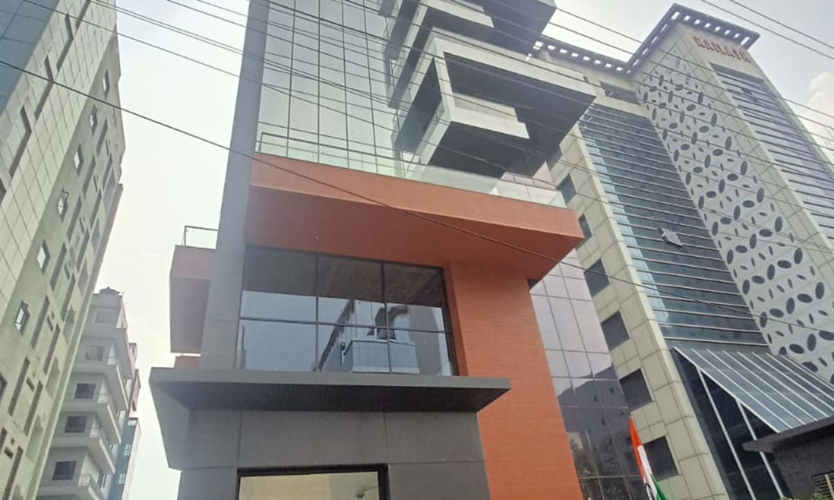Commercial Office Space For Rent in Noida Sector 136