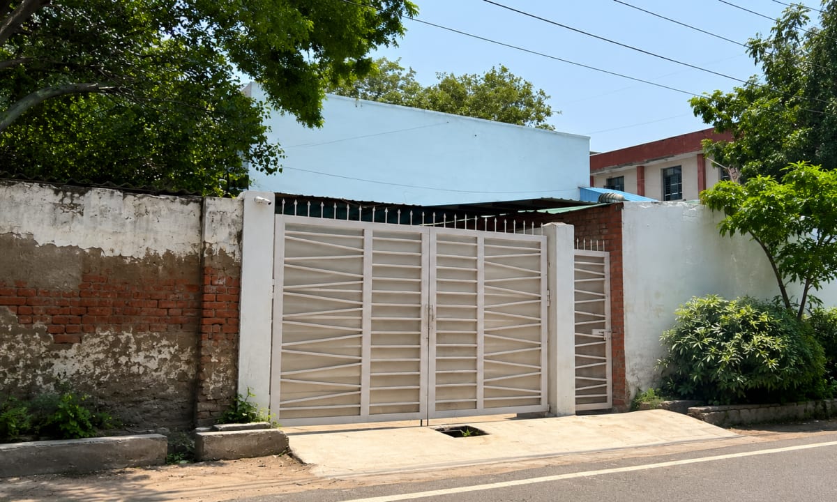 Industrial Shed for Sale in Sector 3, Noida | 208 Sq. Mtr.