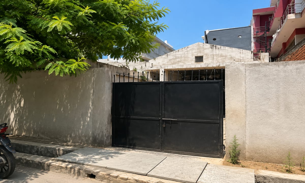 Pre-Leased Industrial Shed for Sale in Sector 80, Noida