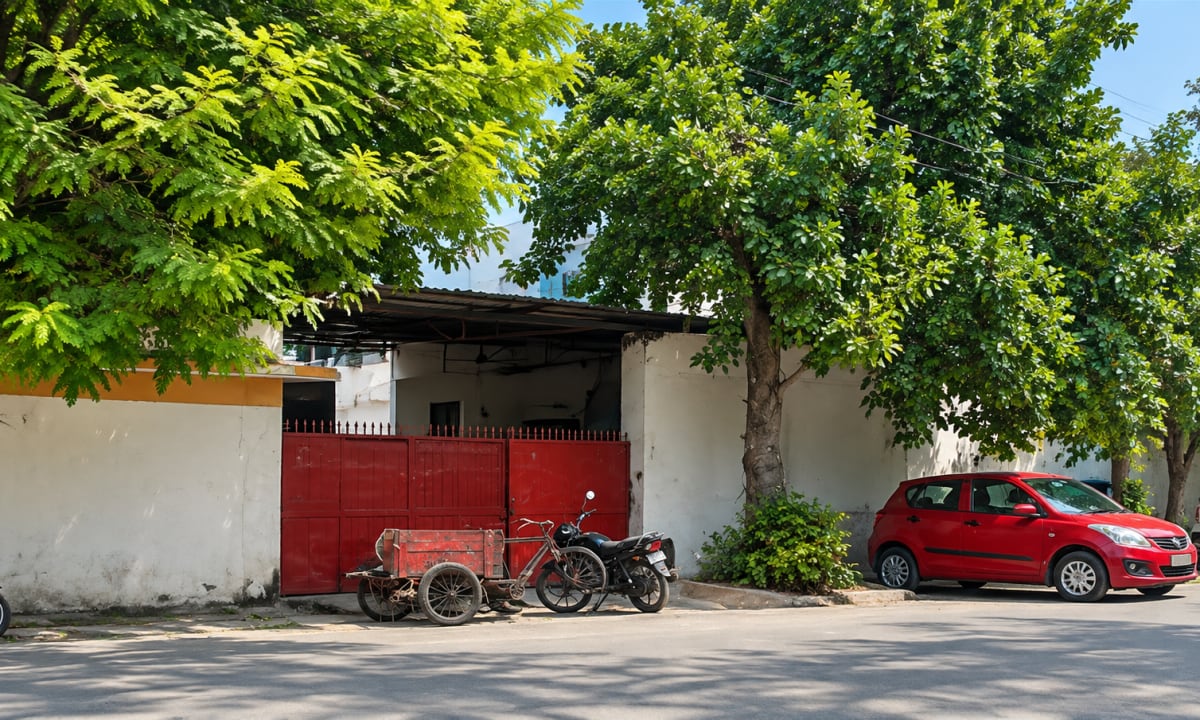Premium Corner Industrial Shed for Sale in Phase II Noida