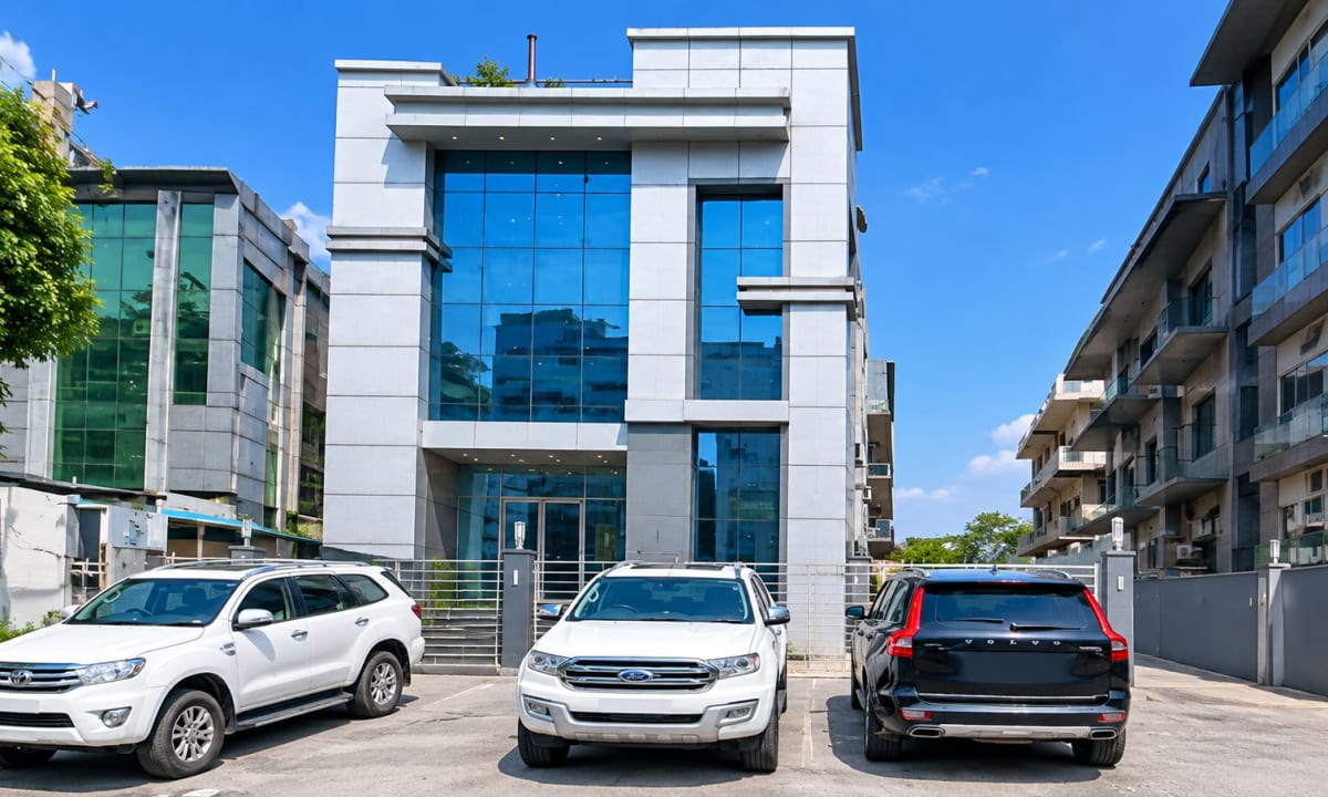 Multi-Floor Industrial Building, Sector 63 Noida – 8,500 Sq. Ft.