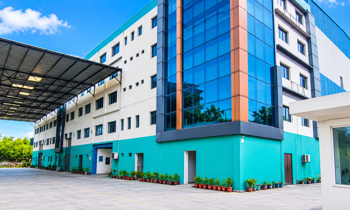 Fully Furnished Office for Rent in Sector 58, Noida