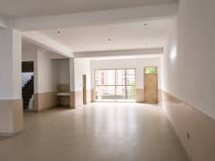 7,000 Sq. Ft. Industrial Building for Sale in Sector 63, Noida 2