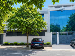 Semi-Furnished Industrial Office Space for Lease in Sector 60, Noida 1