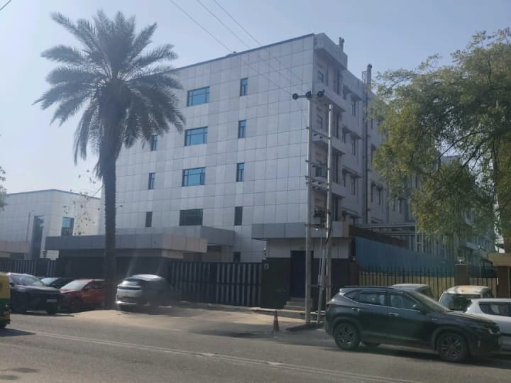 Industrial Factory for Sale in Noida