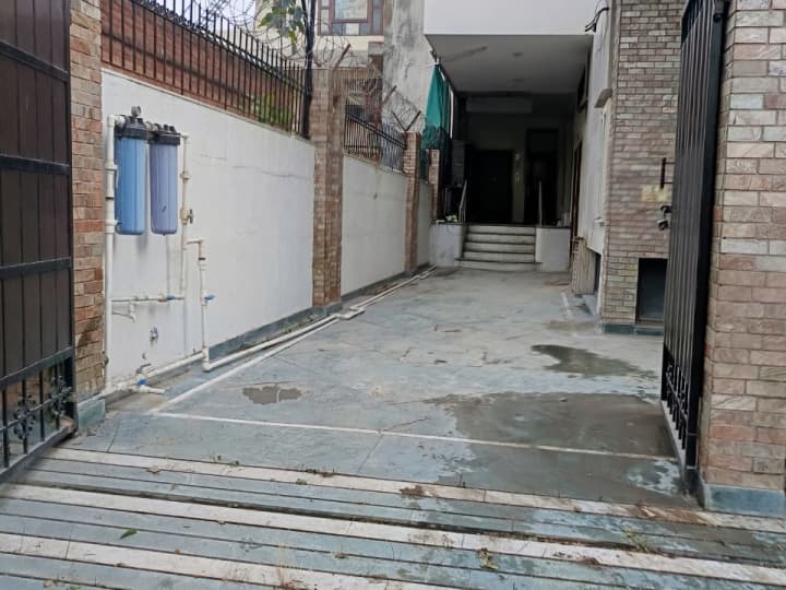 Plot For Sale In Noida