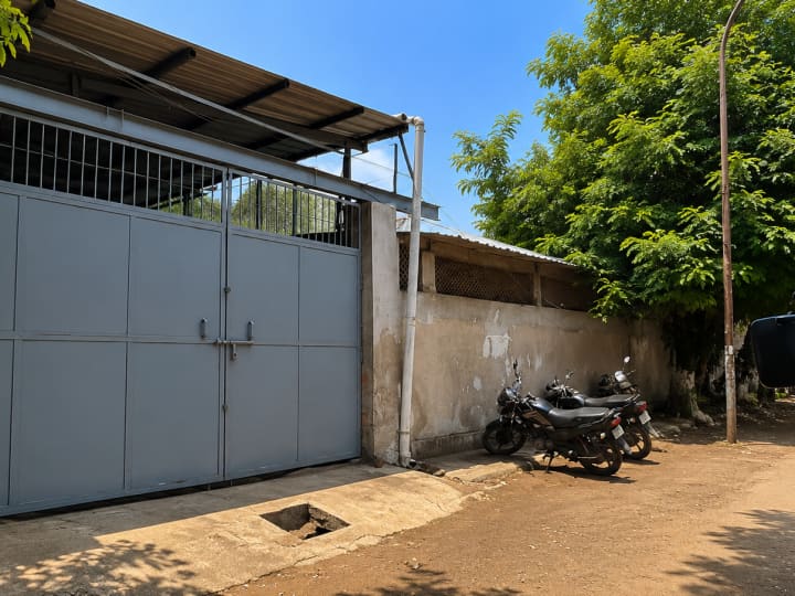North-East Facing Industrial Shed in Sector 7, Noida | 208 Sq. Mtr.