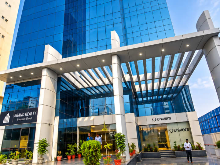 Commercial Building for Rent in Sector 125, Noida