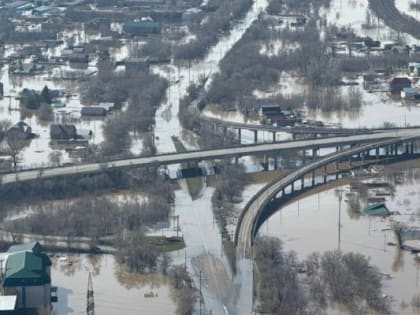 Число подтопленных домов в Оренбурге за сутки выросло на тысячу