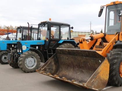 В подмосковной Кашире ежедневно ведется сезонная уборка