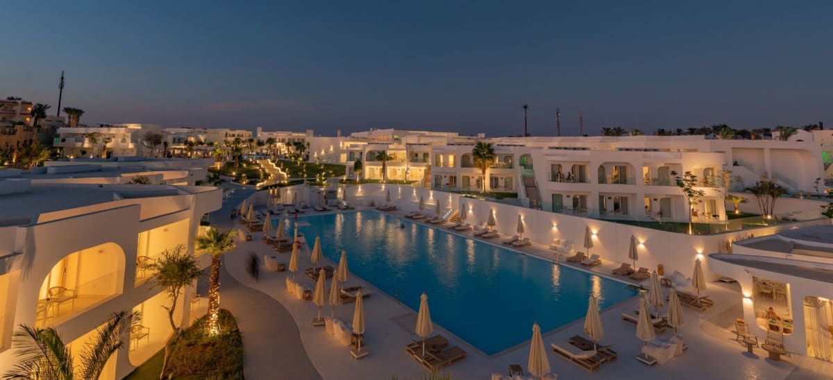 Meraki Resort SSH Adults Only 16+