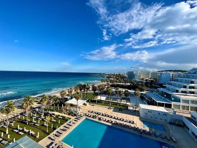 Constantinos The Great Hotel 