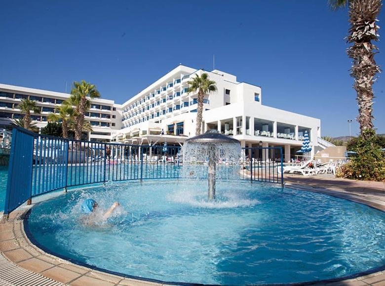 Ascos Coral Beach Hotel 